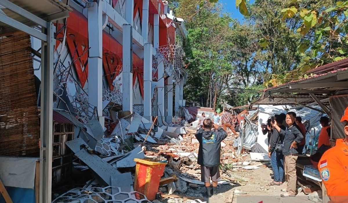 Ternate Tsunami Warning Ends, BMKG Records Sea Level Rise up to 0.75 Metres