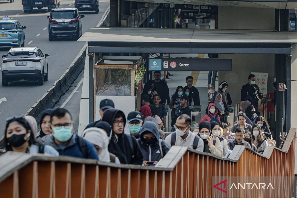 Expert assesses WFH policy will not significantly disrupt productivity