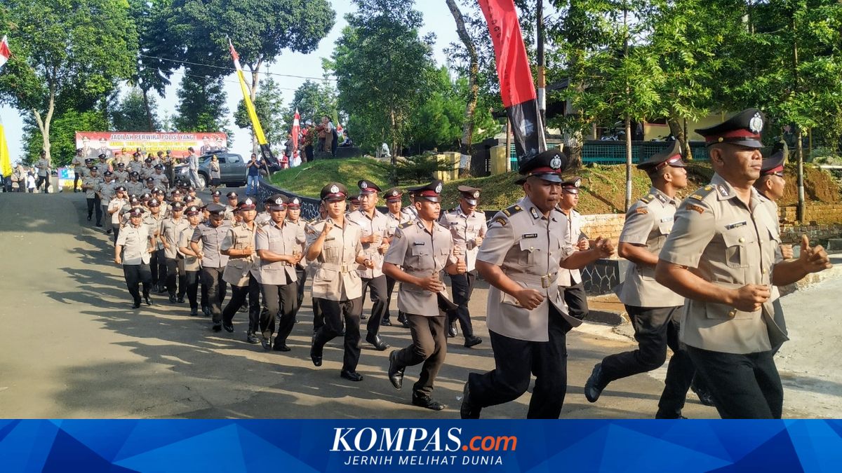 Polri Reviews Elimination of Overly Militaristic Basic Training, Including Students Carrying Weapons
