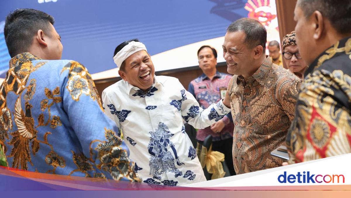 Friendly Moment Between Ahmad Luthfi and Dedi Mulyadi at the LKPD Entry Meeting: What Did They Discuss?