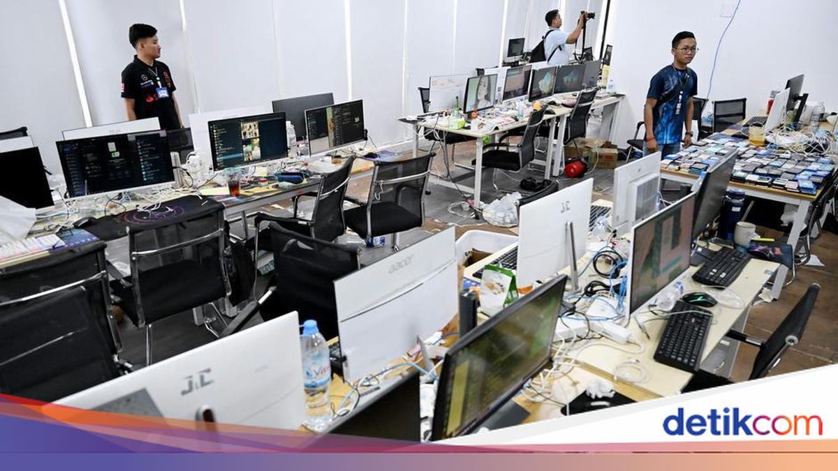 Suspected Cambodian Online Scam Boss Extradited to China