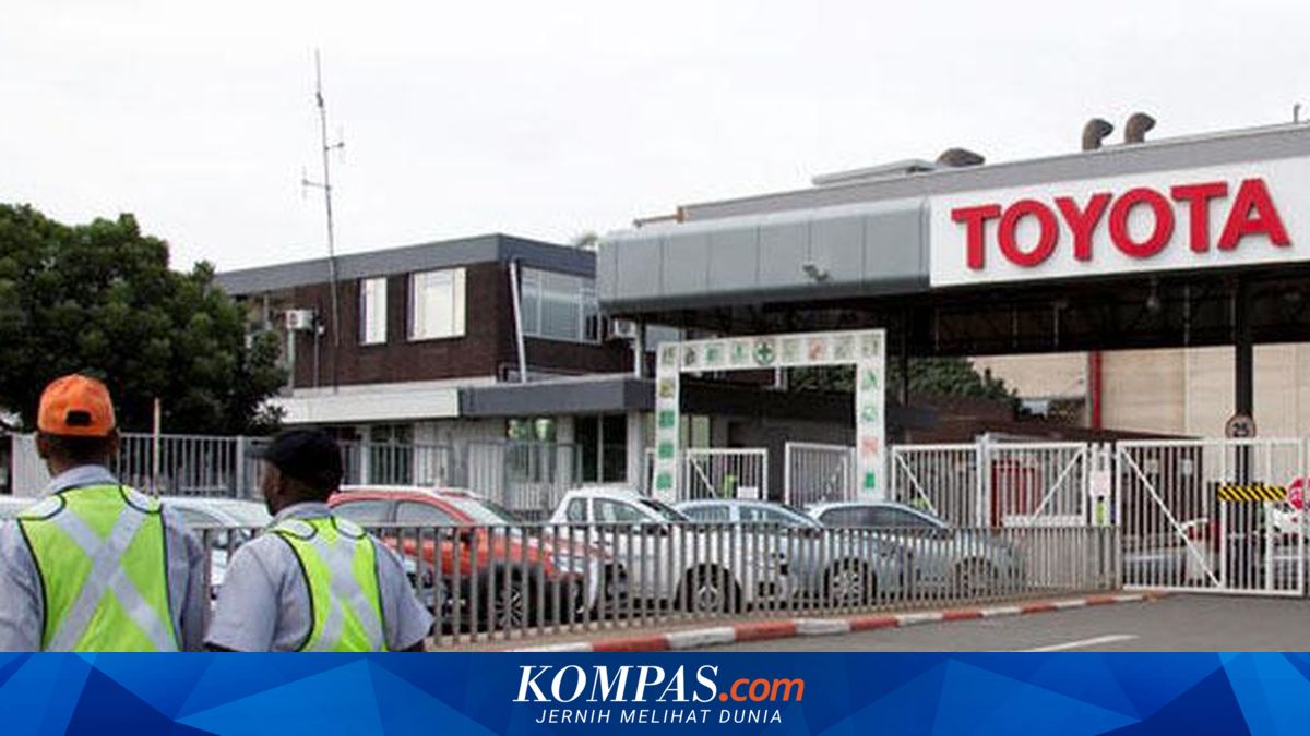Toyota's Production and Sales Decline, Industry Pressure Intensifies