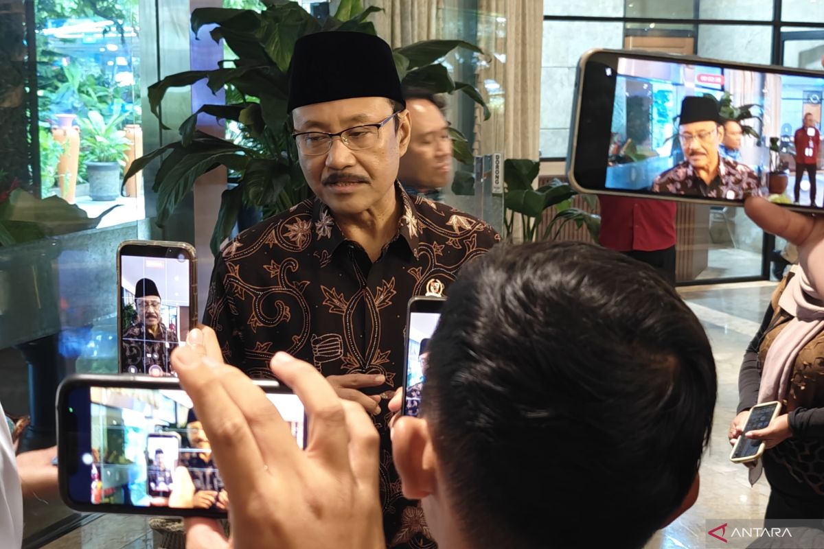 Government ensures aid for North Maluku and North Sulawesi earthquake victims