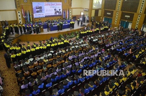 Half of Its Graduates Absorbed into the Workforce, UIN Jakarta Enhances Competitiveness