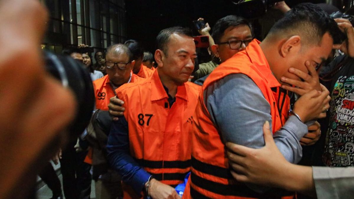 KPK Hands Over Case Files of PT Blueray Boss to Public Prosecutor