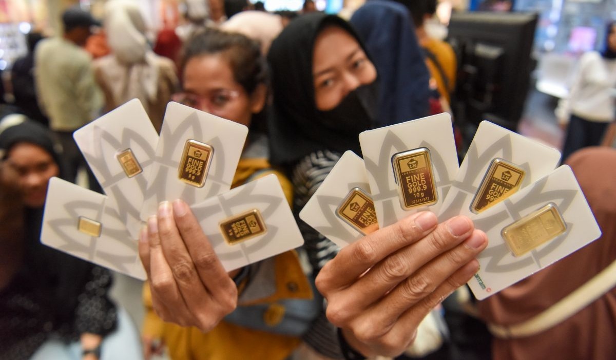 Pegadaian Gold Prices on 3 April 2026: Antam Surges, UBS and Galeri24 Correct