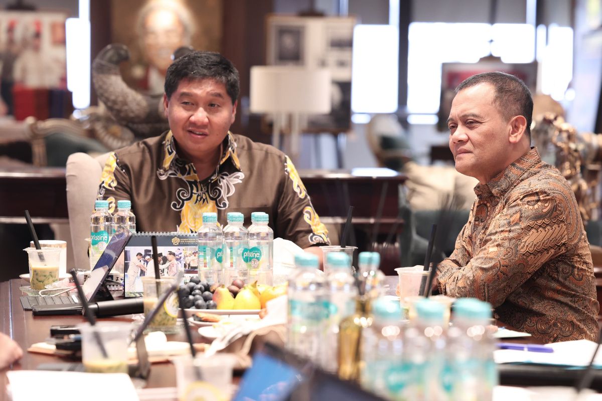 Minister of Housing Praises Central Java's Achievement in Housing Programme Credit Disbursement