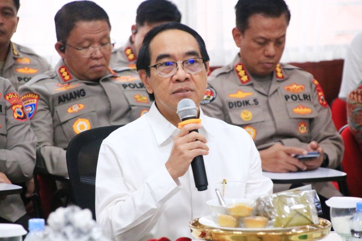 Unhas Rector: Cyber Threats Require Multidisciplinary Response