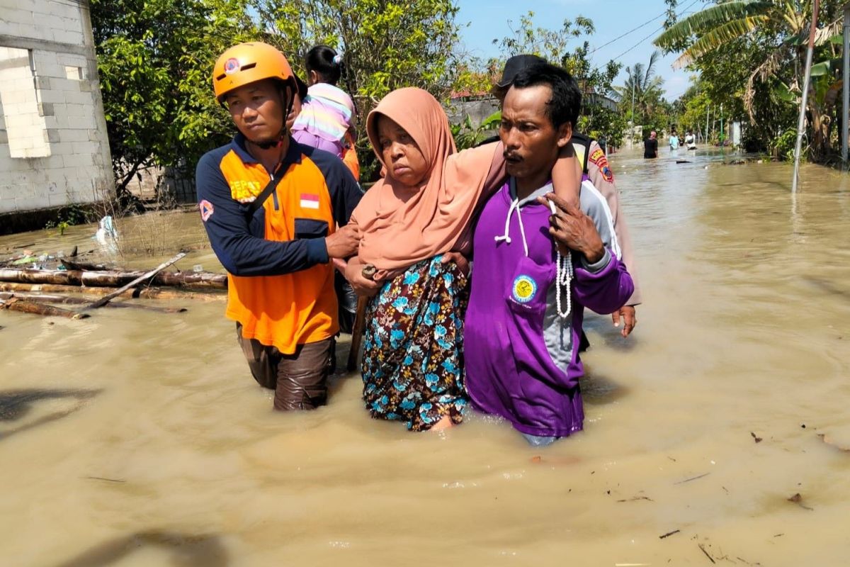 Impact of Flooding in Demak Expands to Six Villages