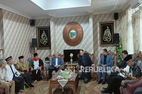 Iranian Ambassador: Zionists Oppose All Religions, Including Judaism