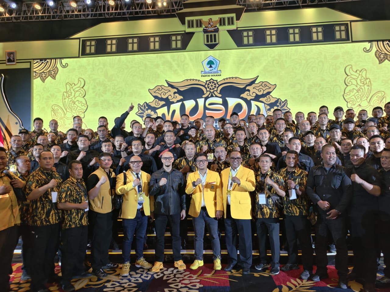 Golkar Must Become More People-Oriented and Serve as the Forefront of Democracy's Pillars