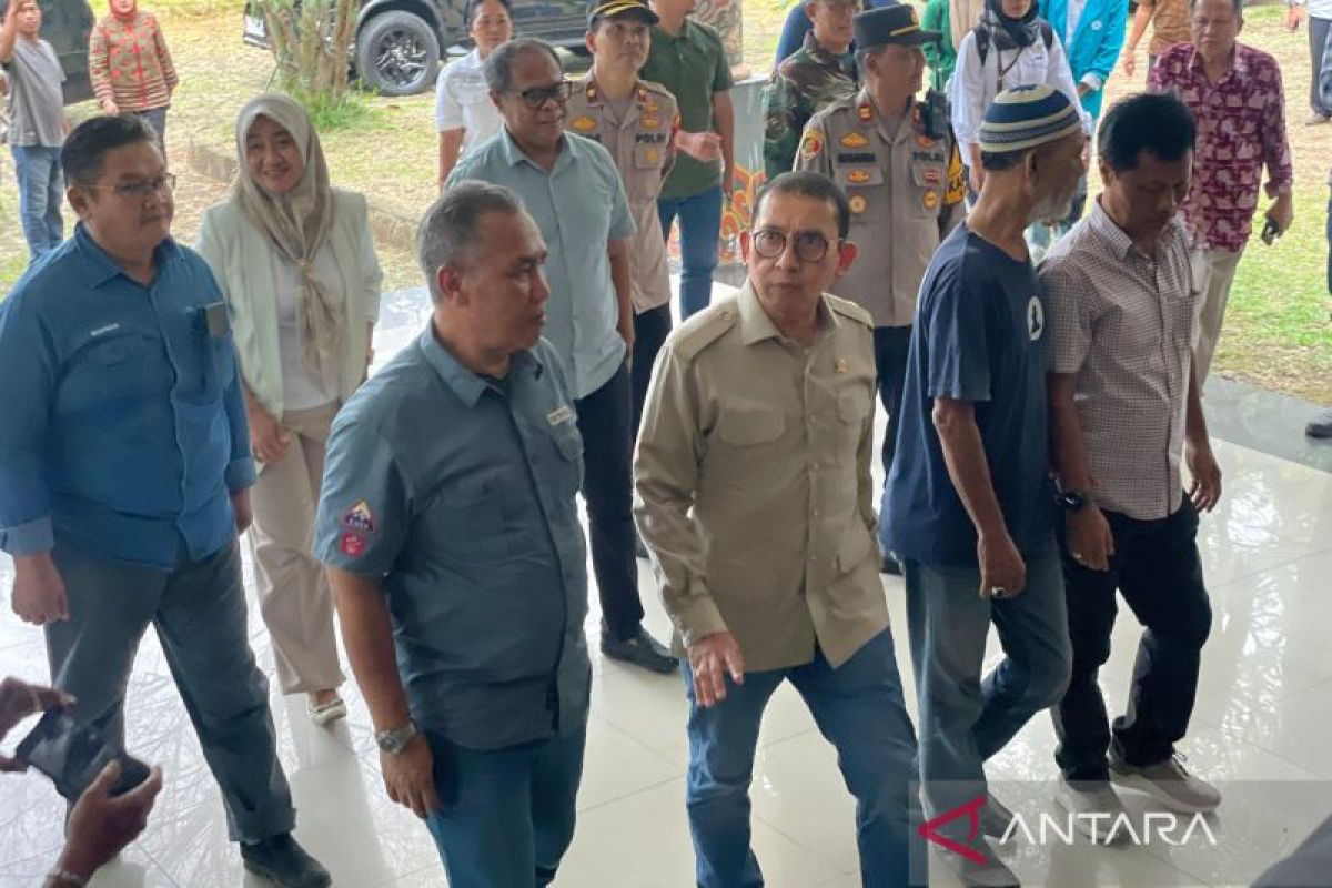 Culture Minister Inspects Cirebon Arts Building for Revitalisation Programme