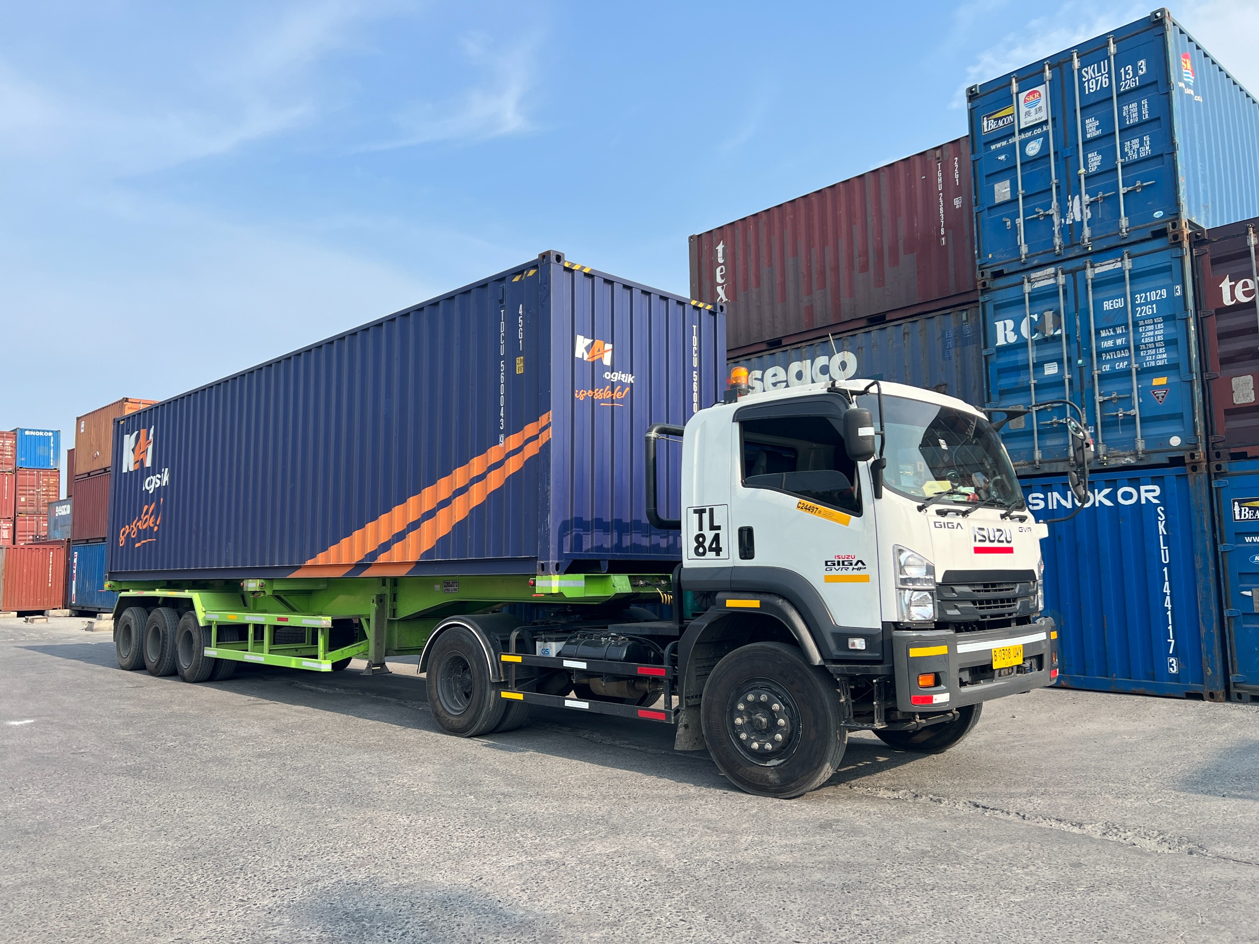 This State-Owned Logistics Company Secures Halal Certification at Three Major Retail Distribution Points