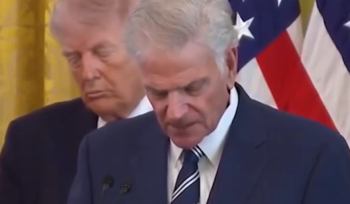 Controversy Over Franklin Graham's Prayer: Claim That Iran Wants to Annihilate Jews