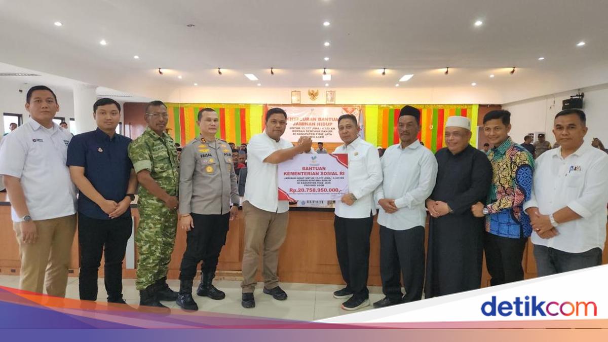 Ministry of Social Affairs Distributes Rp 54.57 Billion in Aid to Disaster Victims in Sumatra