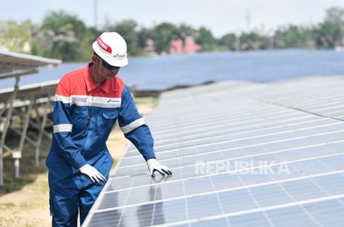 Amid Global Energy Turmoil, Pertamina Pushes for Renewable Energy