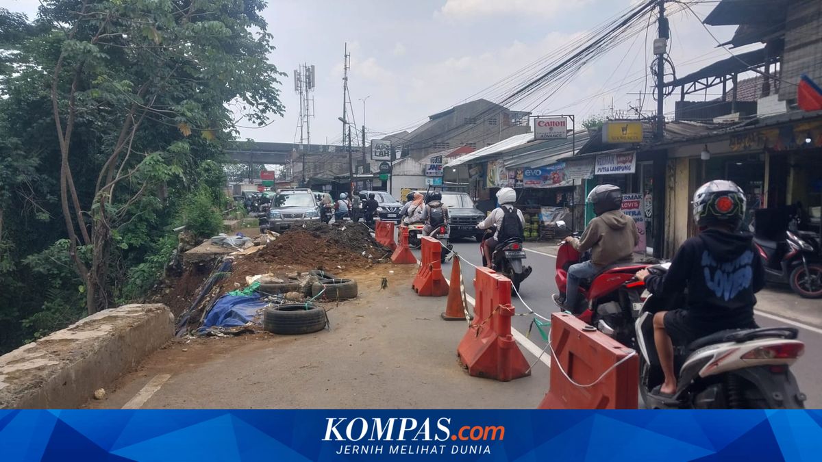 Kebon Pedes Underpass Development Plan: How Residents Are Coping with Traffic Jams