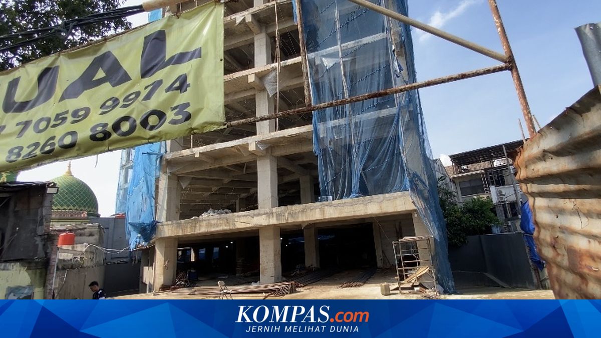 Mystery Surrounding the Death of Four Project Workers on TB Simatupang While Draining Water