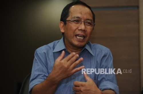 BRIN Identifies Viral Phenomenon in Lampung Sky as Chinese Rocket Space Debris