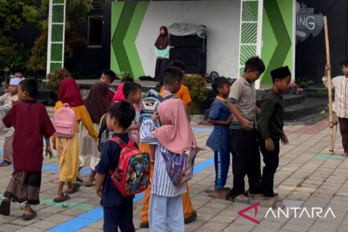 Pekijing Village Strengthens PP Tunas through Traditional Games