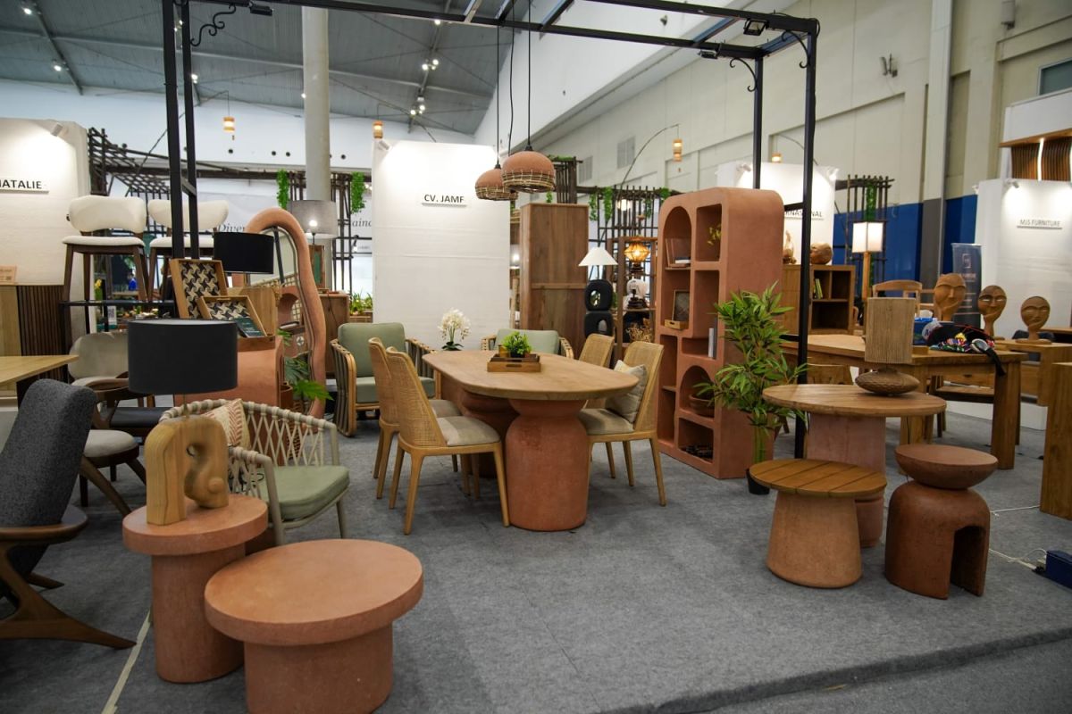 HIMKI Pushes for Development of Distribution Hubs in Response to Global Dynamics