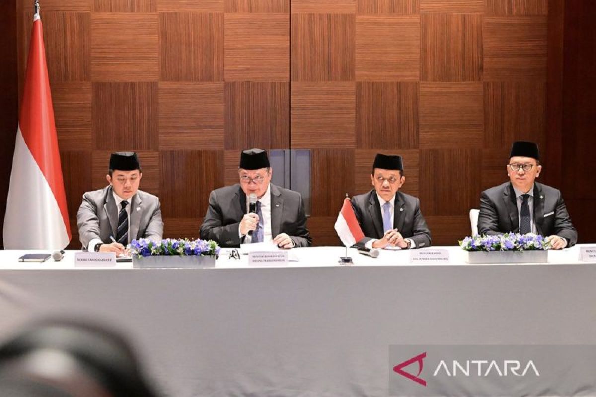 Maintaining Trust Amid Fiscal and Geopolitical Pressures