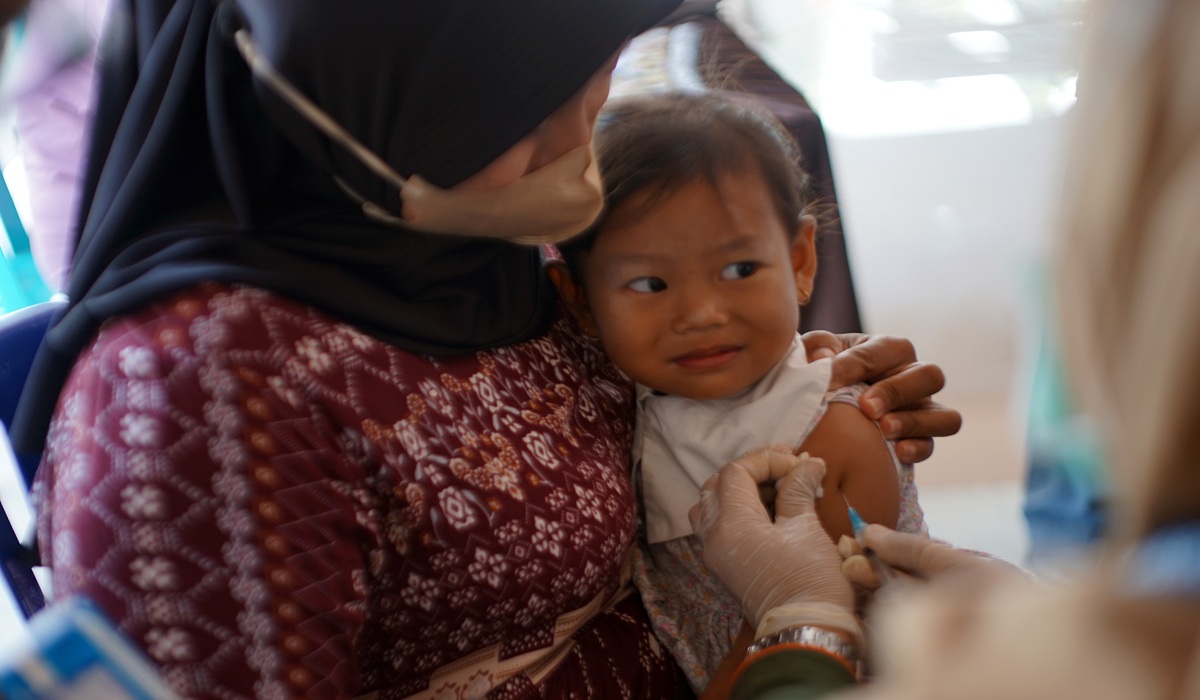 Surge in Measles Cases: IPB University Expert Warns of Declining Herd Immunity