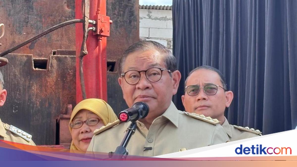 Pramono Requests Inspectorate to Examine Village Head Following AI Photo Response to Citizen Report
