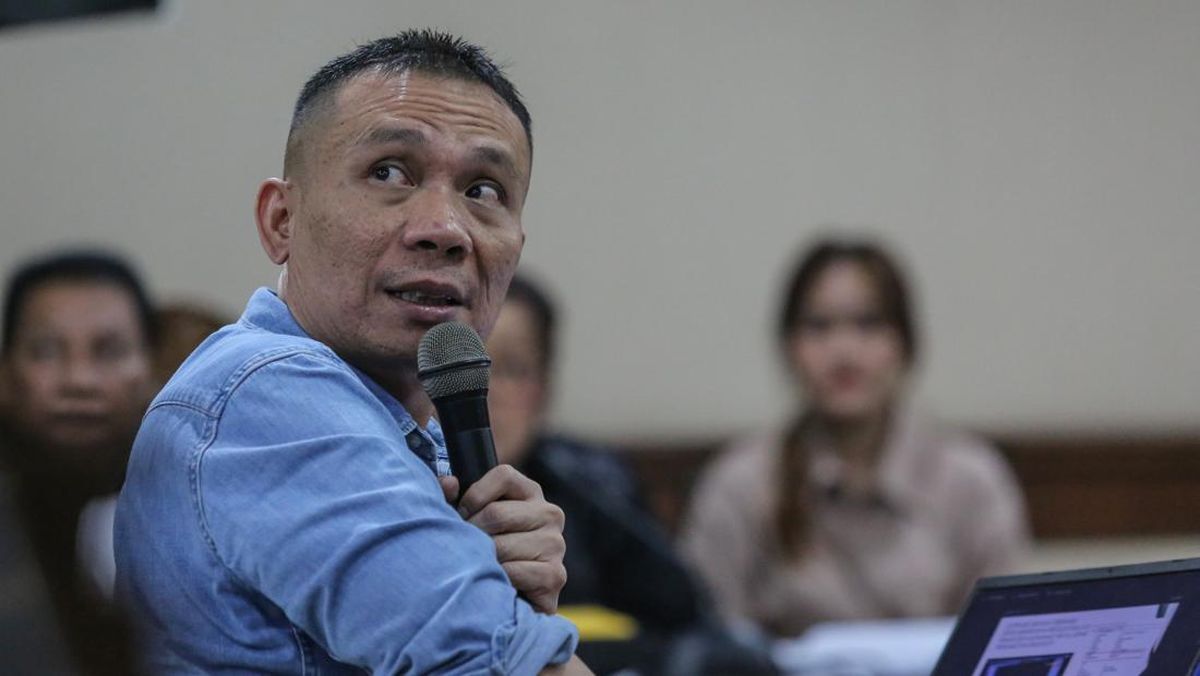 Rismon Faces Defamation Case Against JK Stemming from Jokowi's Diploma Issue