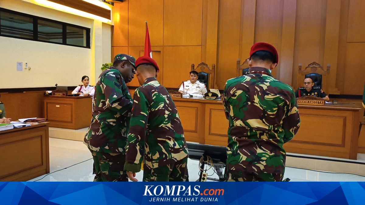 Judge Highlights Uniform Differences Among Three TNI Members in Trial for BUMN Bank Branch Head's Death Case