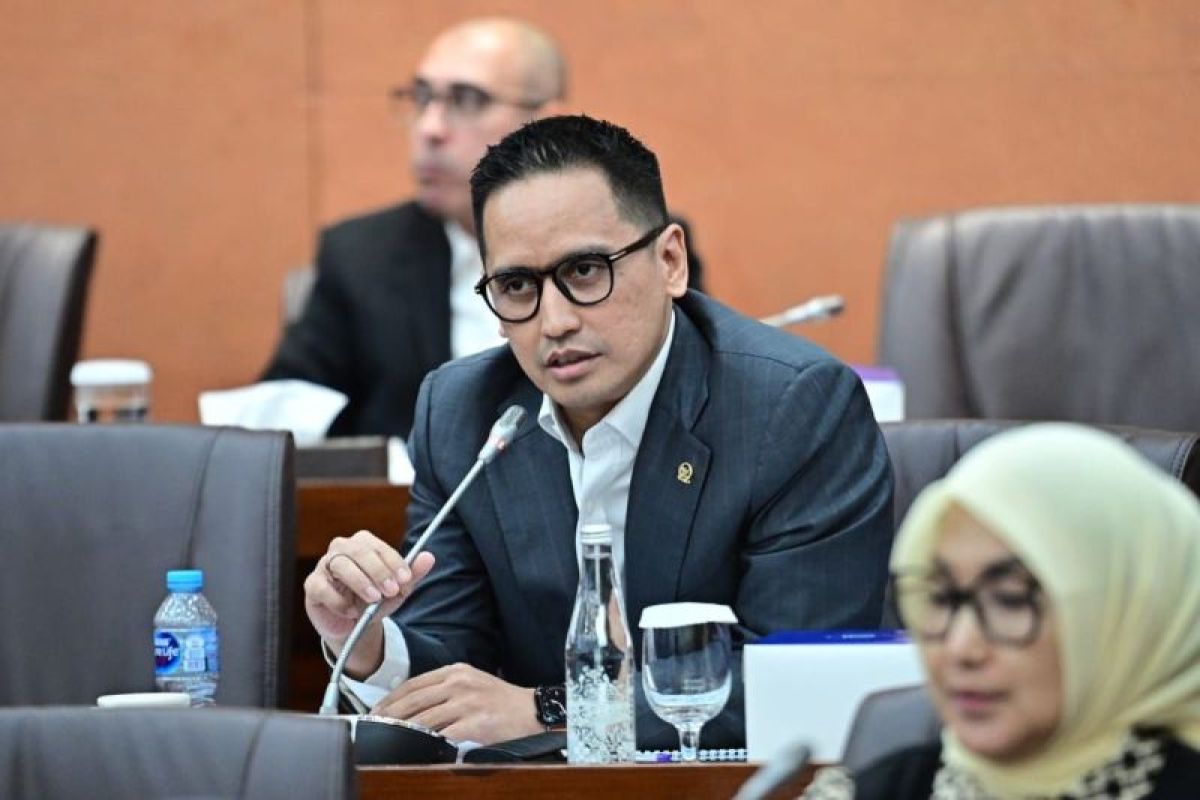 Commission VI urges government to protect SMEs from rising plastic prices