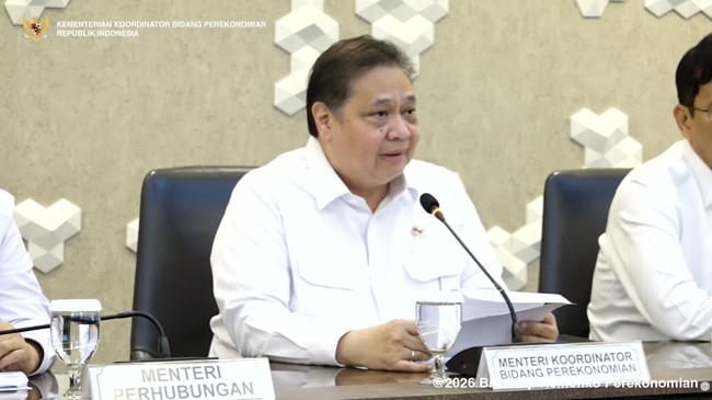 Airlangga: Government to Keep Airfare Increases in the 9%-13% Range