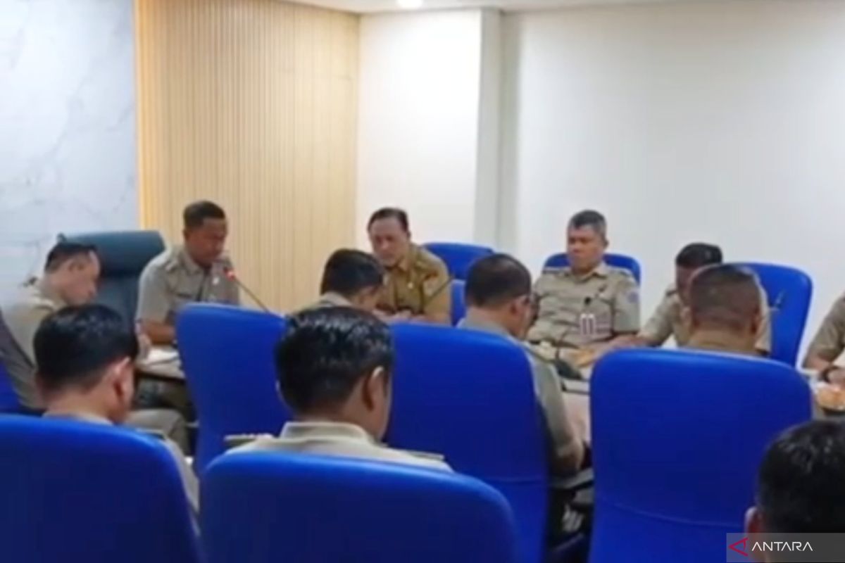 PPSU Case Involving AI Use: East Jakarta Mayor Gathers Staff