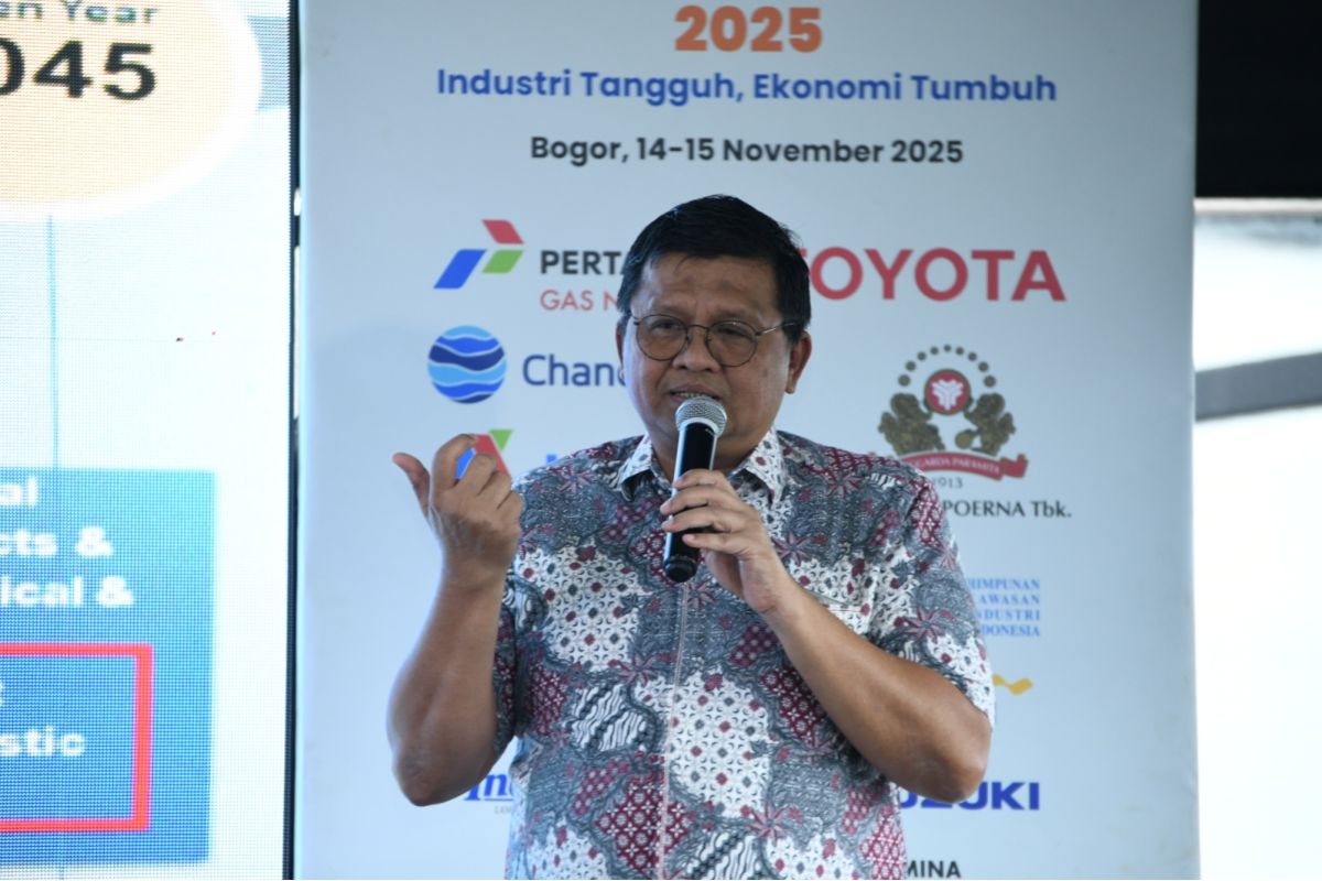 Plastic Industry Diversifies Raw Material Sources to Meet Needs
