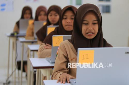 People's School Becomes New Hope: Thousands of Children Can Dream Again