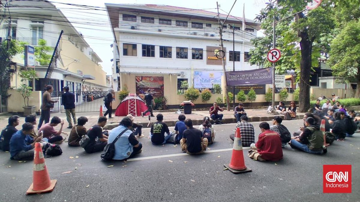 Students Set Up Tents at Komnas HAM: Thoroughly Investigate Andrie Yunus Case