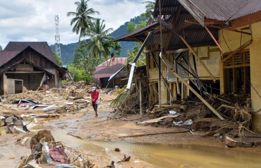 67 Companies Face Administrative Sanctions Following Sumatra Floods