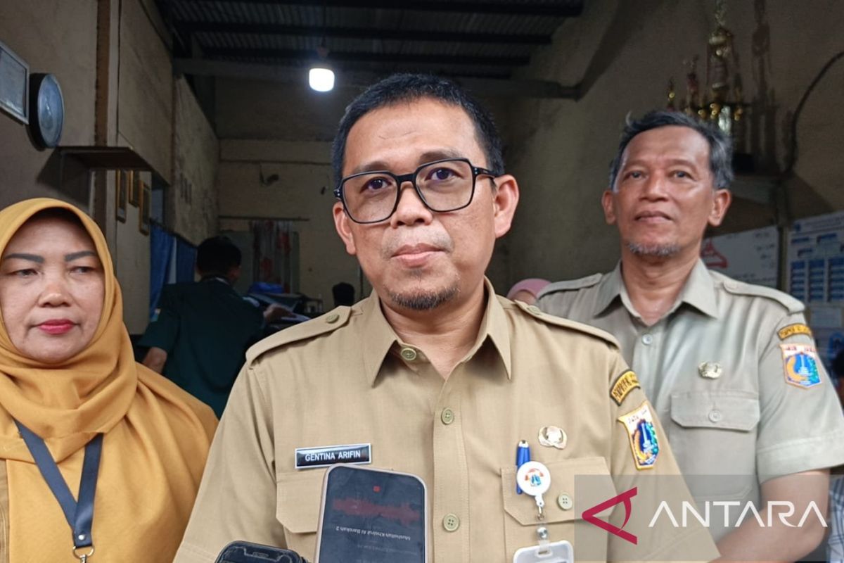 West Jakarta Civil Registry Office Data Newcomers in Kapuk