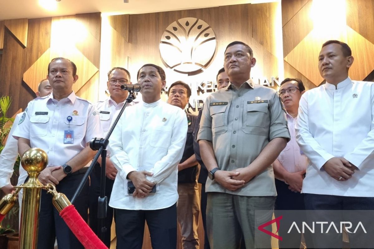 Preventing fires: government urges corporations to avoid land clearing