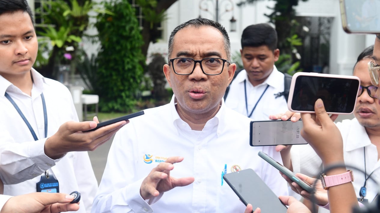 Students from Semester 5 Onwards to Begin Distance Learning This Week, Except for Practicals