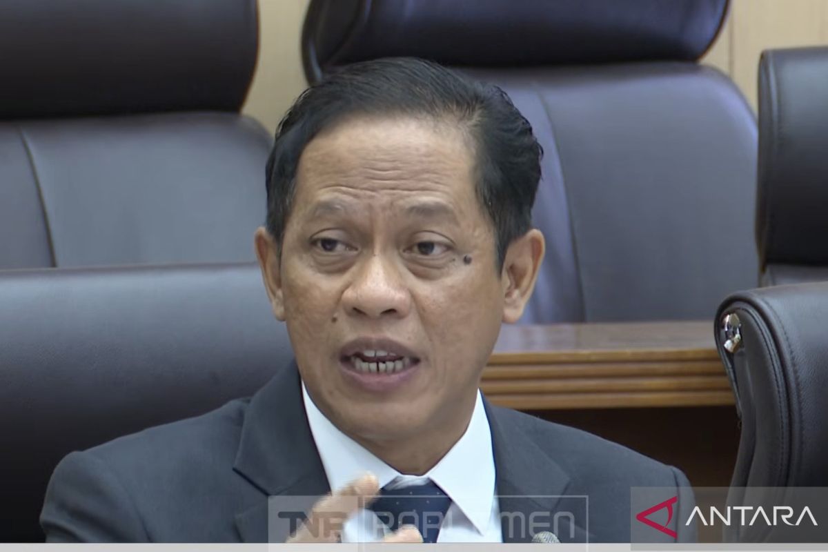 Government issues sanctions against 67 companies after Sumatra floods