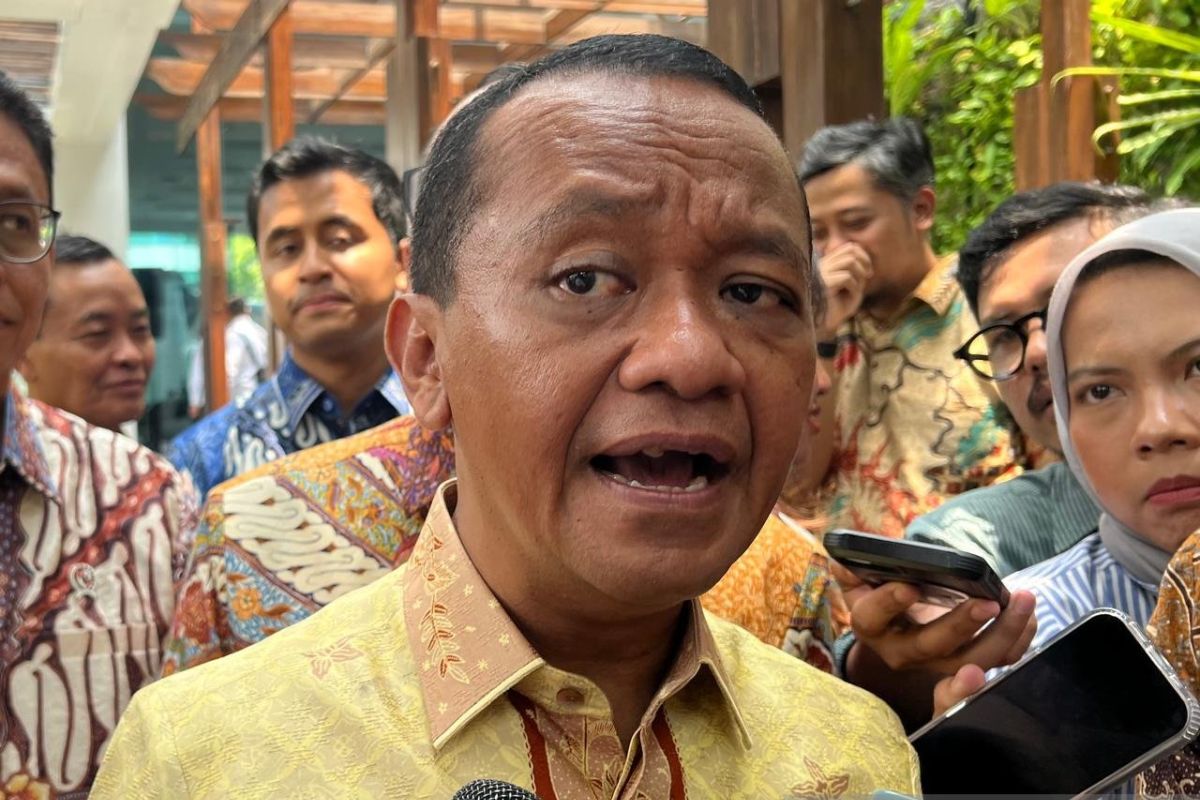 Indonesia open to importing oil from Russia amid supply risks