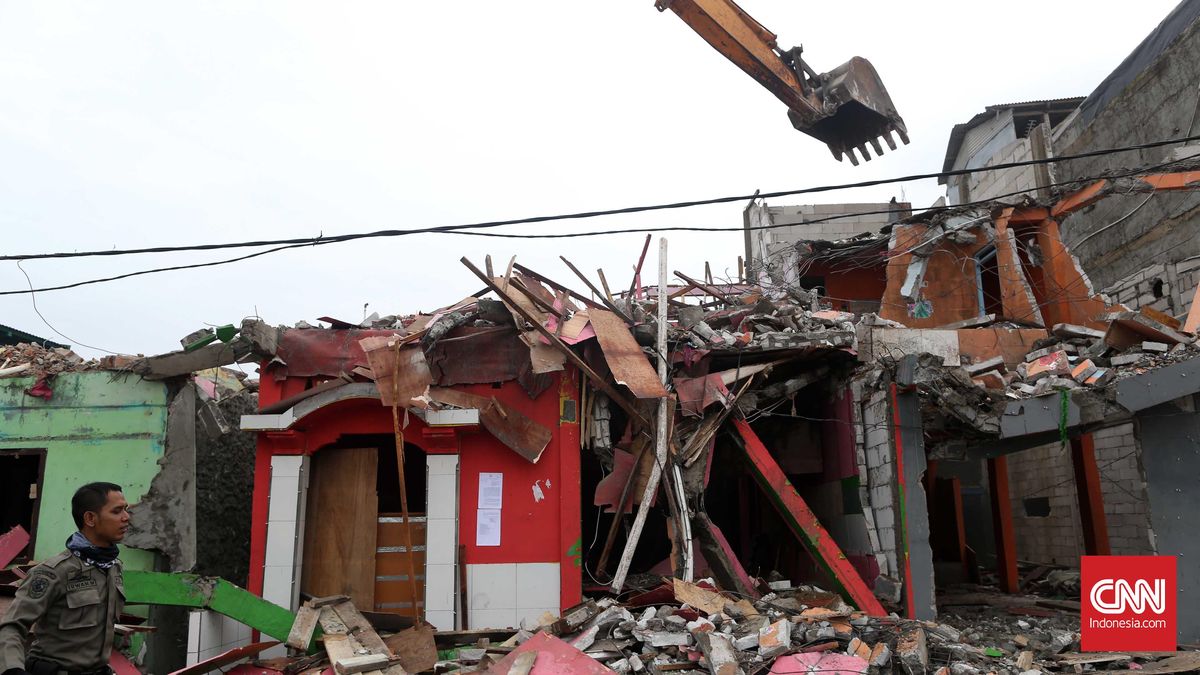 Indonesian Army Addresses Clashes During House Demolition in Lenteng Agung
