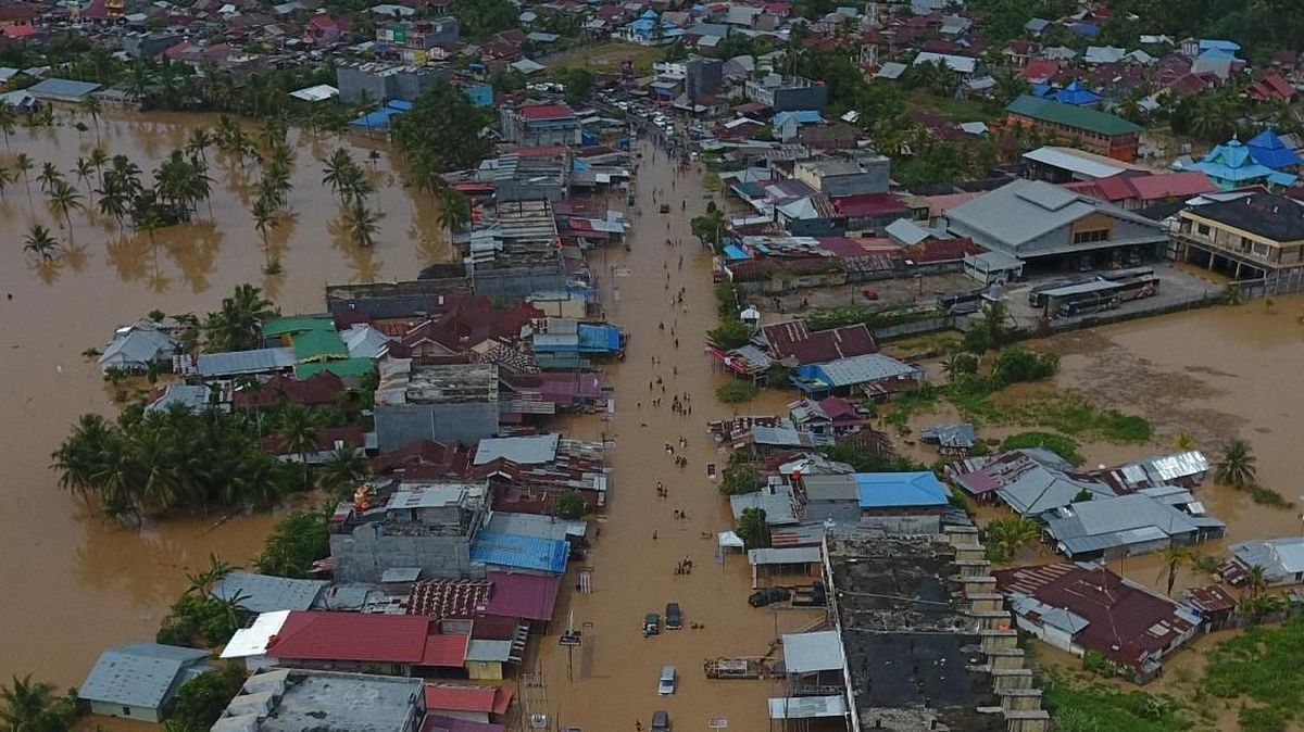 Floods Submerge Several Areas in Bengkulu, Affecting 2,688 Households