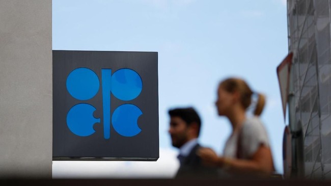 Oil Prices Continue to Soar, OPEC+ Prepares to Ramp Up Production