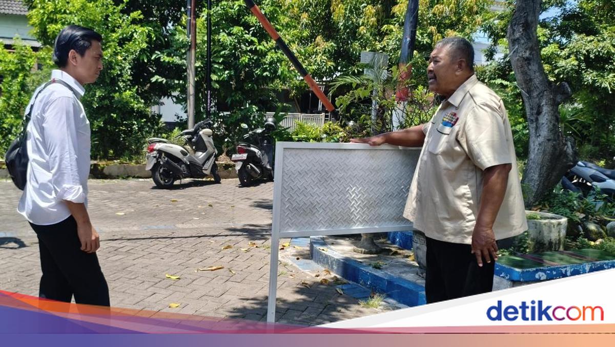 Elderly Man Who Blocked 'Strait of Hormuz Sidokare' in Sidoarjo Abandons Legal Route