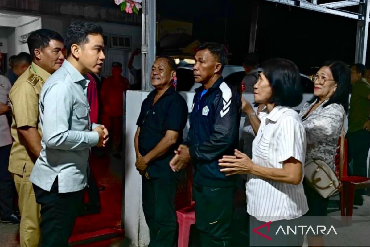 Vice President Gibran visits quake-hit community in North Sulawesi