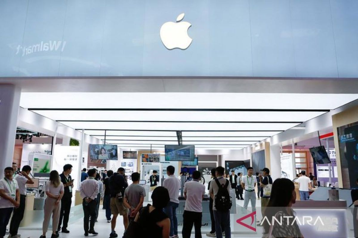 iPhone Fold Enters Production Testing Phase Ahead of Launch