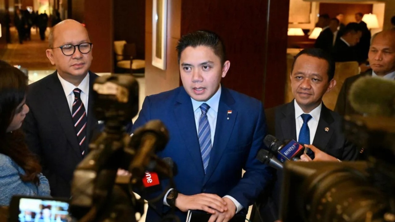 Cabinet Secretary Teddy Responds to Saiful Mujani's Call for Prabowo to Step Down