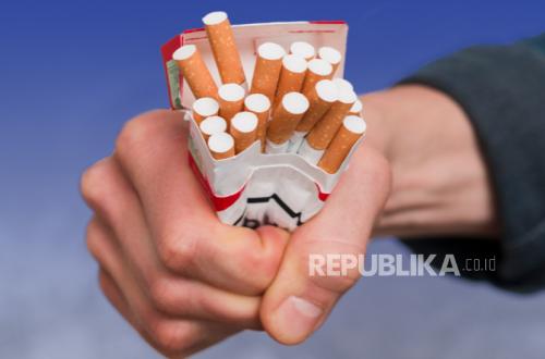 Customs Seizes 160,000 Illegal Cigarette Sticks in Minibus